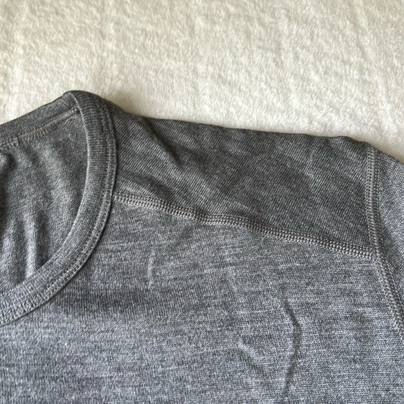 Icebreaker Men’s Merino 260 Tech Long Sleeve Crewe Thermal Top - Picture 7 of 11